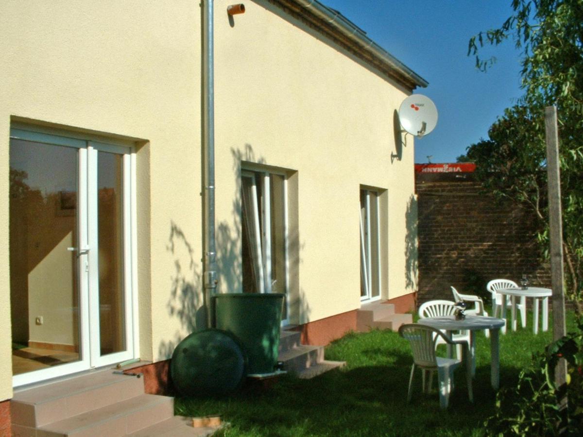 Pension Am Park Woerlitz Luaran gambar